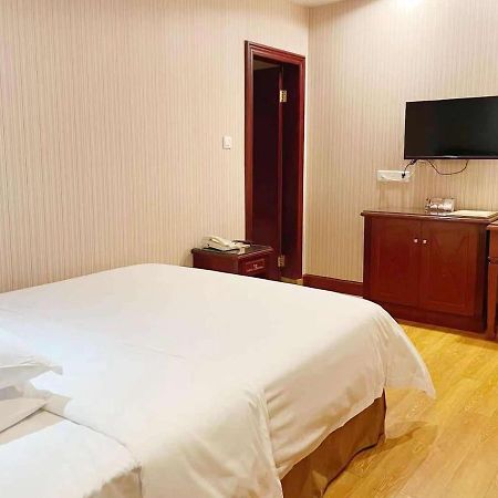 Vienna Hotel In Pinghu Square Shenzhen Dış mekan fotoğraf