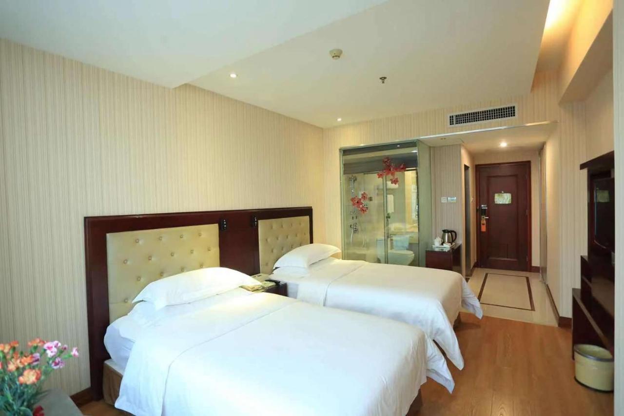 Vienna Hotel In Pinghu Square Shenzhen Dış mekan fotoğraf